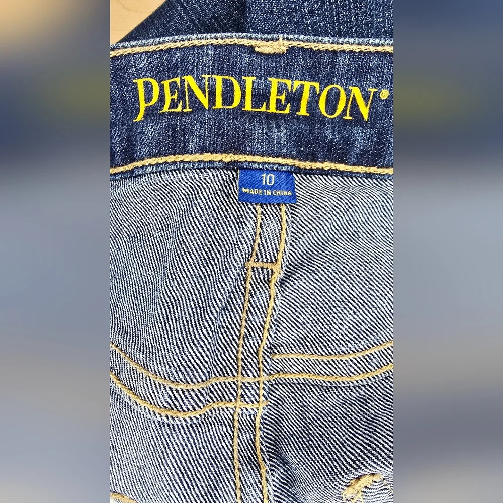 Women's Pendelton Jean's Size‎ 10